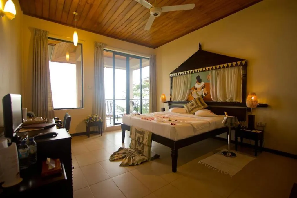 Mount Randholee Resorts & Spa Kandy Hotel