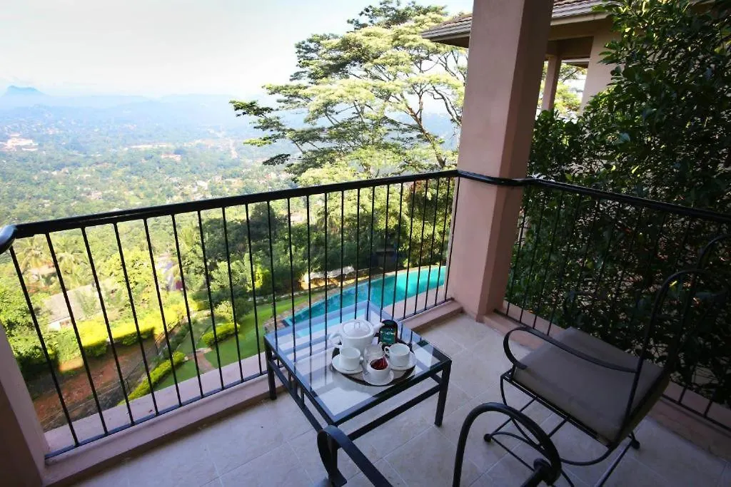 Hotel Mount Randholee Resorts & Spa Kandy